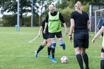 Bild 2 - Frauen SG Holstein Sued - SV Eintracht Luebeck : Ergebnis: 3:0